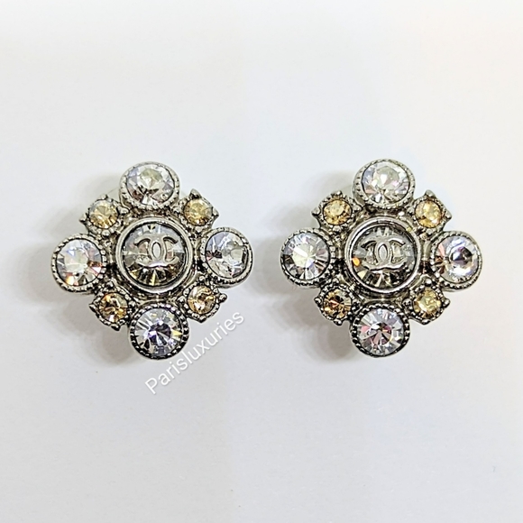 CHANEL Cluster Argyle Champagne Diamond Square Pierced Earrings - Picture 1 of 14
